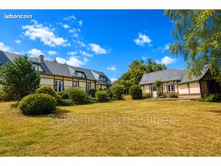 maison 8 pièces 129 m²