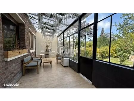 maison 6 pièces 95 m²