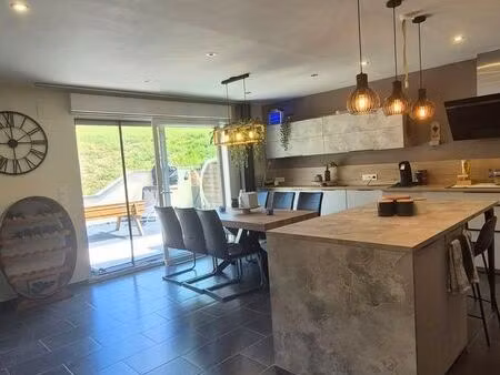maison 5 pièces 155 m²