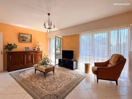 appartement 5 pièces 108 m²