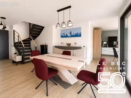 maison 4 pièces 148 m²