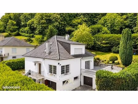 maison 6 pièces 160 m²