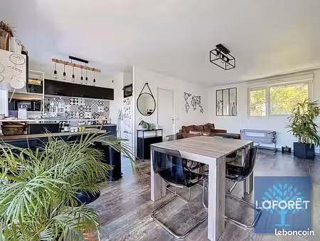 appartement 3 pièces 64 m²