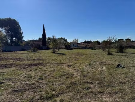 terrain constructible viabilisé à vendre