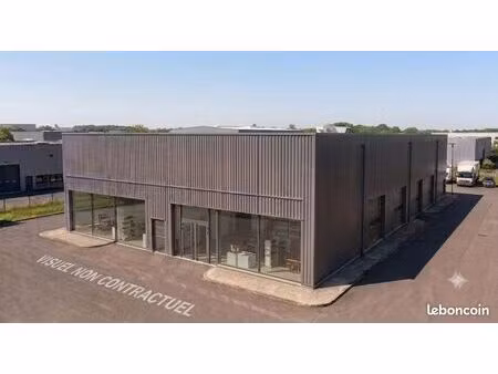 local d'activité 450 m²