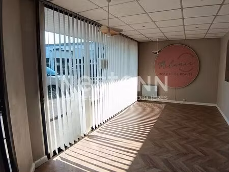 local commercial 70 m² sene