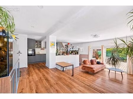 maison 4 pièces 70 m²