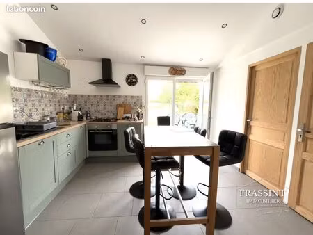maison 5 pièces 101 m²