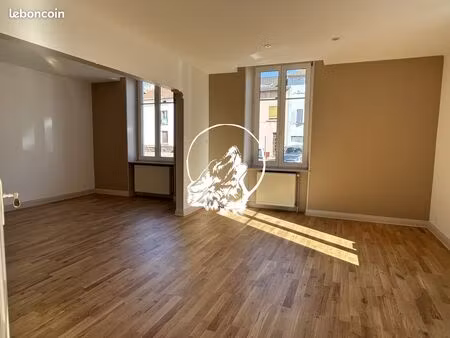 appartement 2 pièces 86 m²
