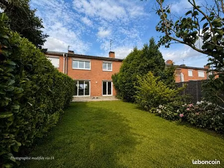 maison 4 pièces 98 m²