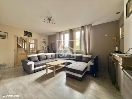 pavillon 4 pièces 74 m²