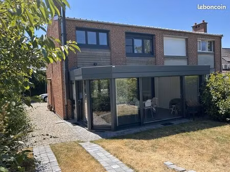 maison 5 pièces 94 m²