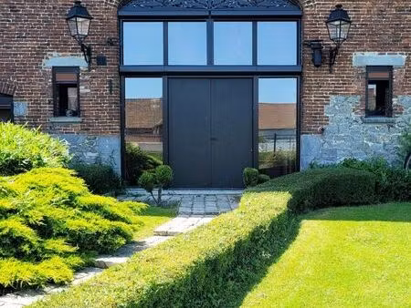 grange 9 pièces 191 m²
