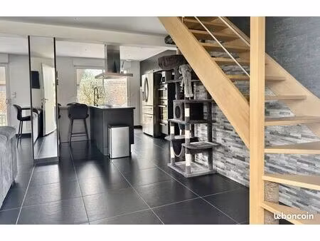 pavillon 7 pièces 127 m²