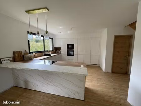 maison moderne familiale r+1 4 chambres 1 bureau