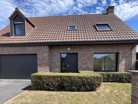 maison 5 pièces 118 m²