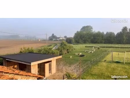 corp de ferme campagne
