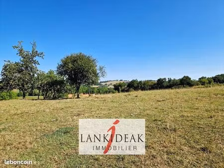 terrain 730 m² briscous