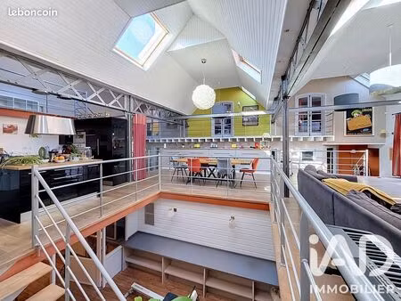 maison 10 pièces 322 m²
