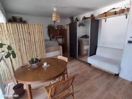 studio à vendre bidart - proche plage  rénové  grande terrasse plein sud