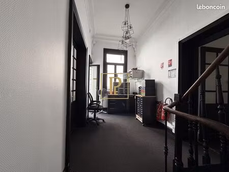 bureaux 305 m² arras