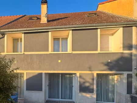 maison en vente sur terrain de 327 m²