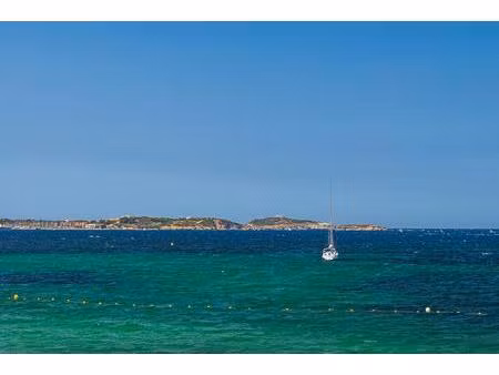 maison californienne en bord de mer