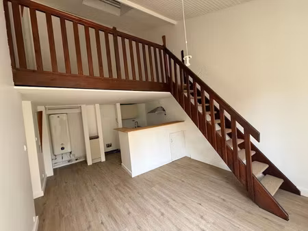 location duplex 3 pièces 50 m² à poitiers (86000)  850 €