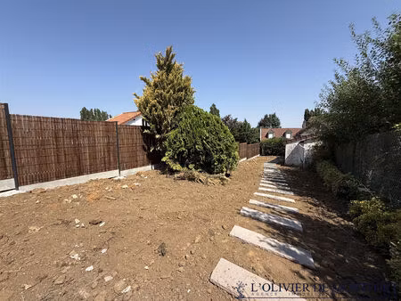 dépendance à rénover de 2 pièce(s) 23 m²