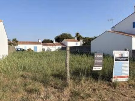 vente terrain à l'épine (85740) : à vendre / 350m² l'épine