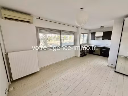 nice st roch - t1 de 31 m² et cave