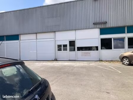 cellule commerciale / petit commerce / local commercial