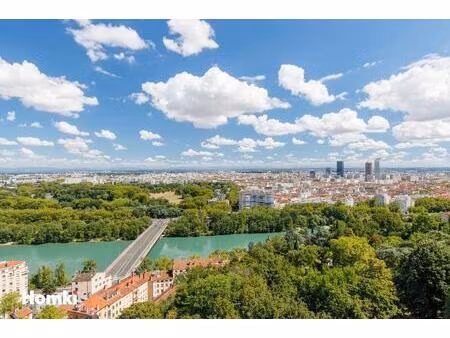 appartement t2 de 79 m² à lyon 69004  rue louis thévenet