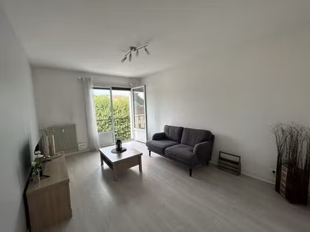bel appartement t2 meublé à louer
