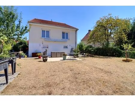 maison individuelle avec sous-sol complet – genlis