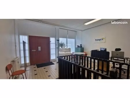 bureau 62 m²