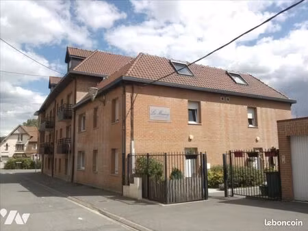 studio 1 pièce 40 m²