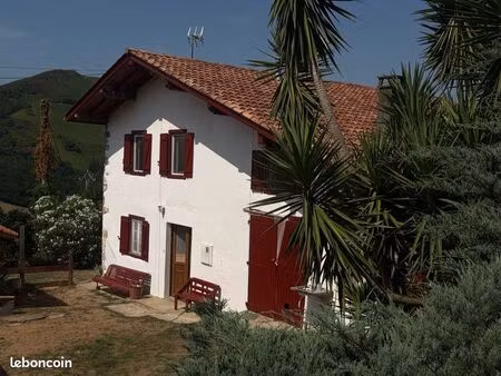 ferme basque rénovée