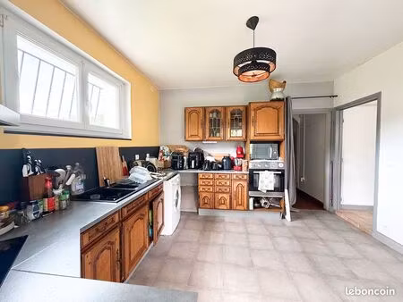 appartement 3 pièces 75 m²