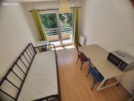 studio meuble secteur faculte & leclerc avec balcon