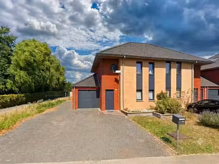 maison à vendre à herseaux.