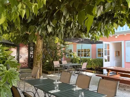 vente restaurant avec jardin proche pays basque