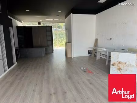 local commercial 80 m² anglet