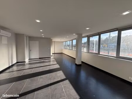 bureaux 58 m² biarritz