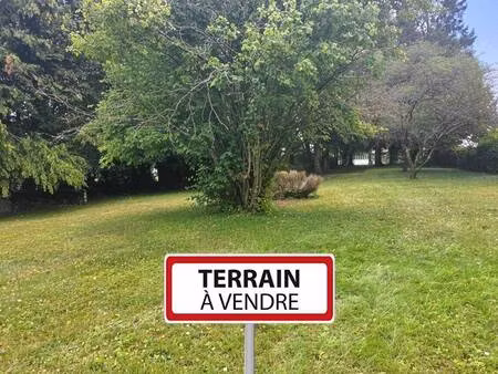terrain à vendre