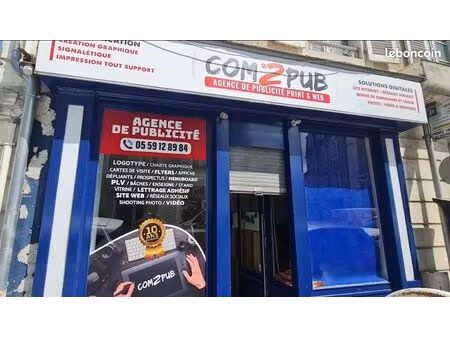 local commercial / avec vitrine sur rue passante – pau – 442 charges comprises