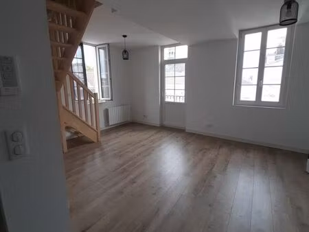 bel appartement t3 centre ville
