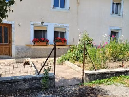 location maison 6 pièces 150m2