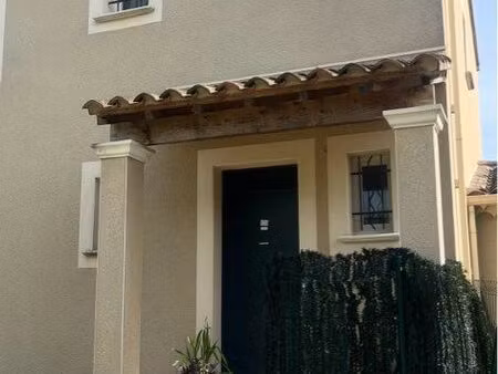 loue maison 3 ch quartier résidentiel