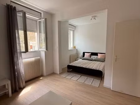 t2 avec jardin privatif